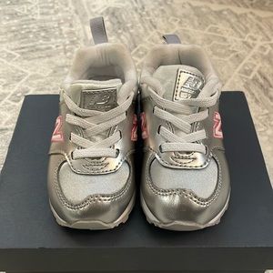 New Balance Infant Size 4 Sneakers